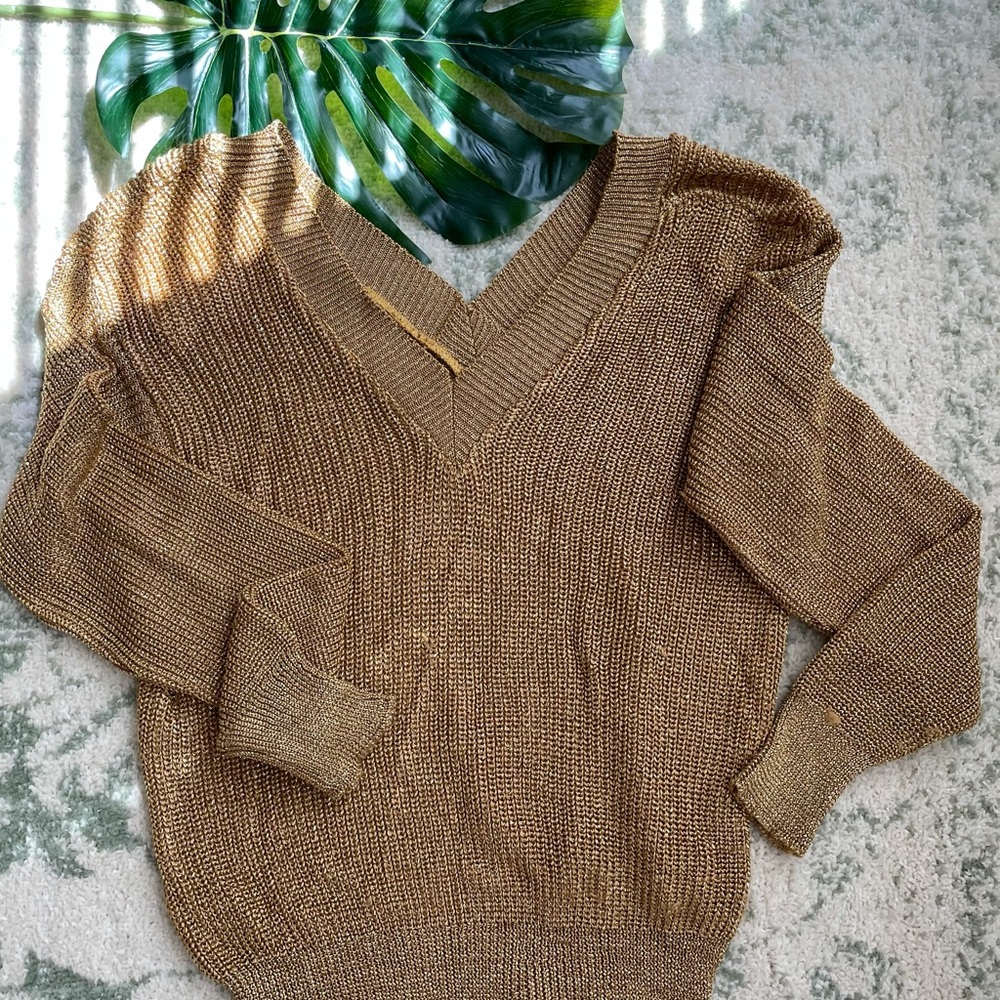 Vintage gold wallis made in England sweater